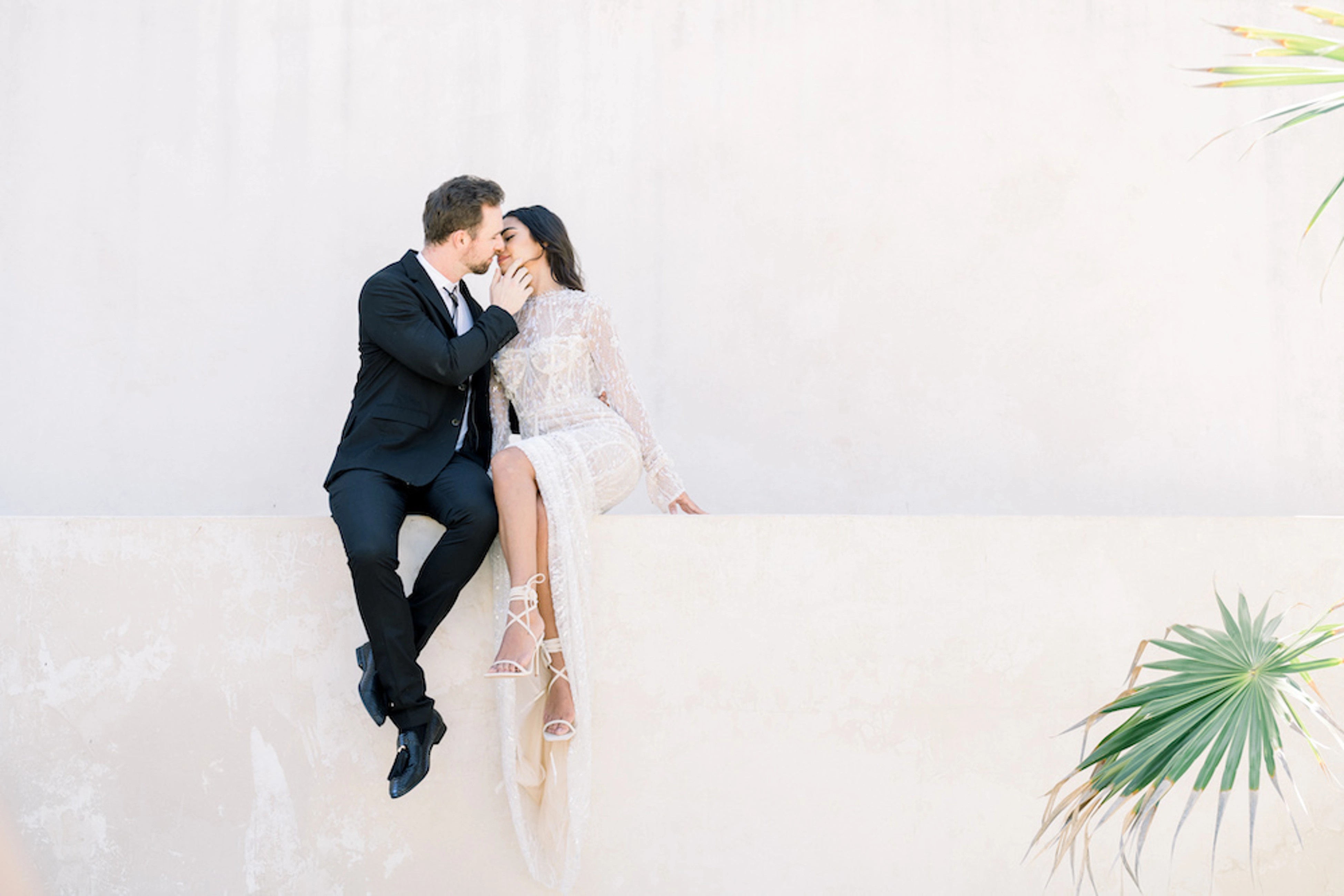 Glamorous Mexico Destination Wedding Inspiration. Desktop Image