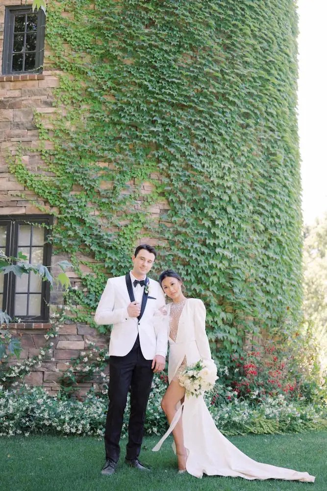 As Seen In: Style Me Pretty- Chic Black &amp; White Wedding Inspiration. Desktop Image