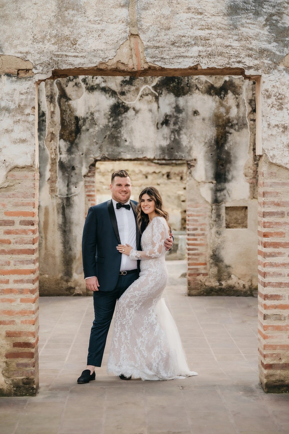 Daisy Wears Long Sleeves Lace Wedding Dress with Open Back. Desktop Image