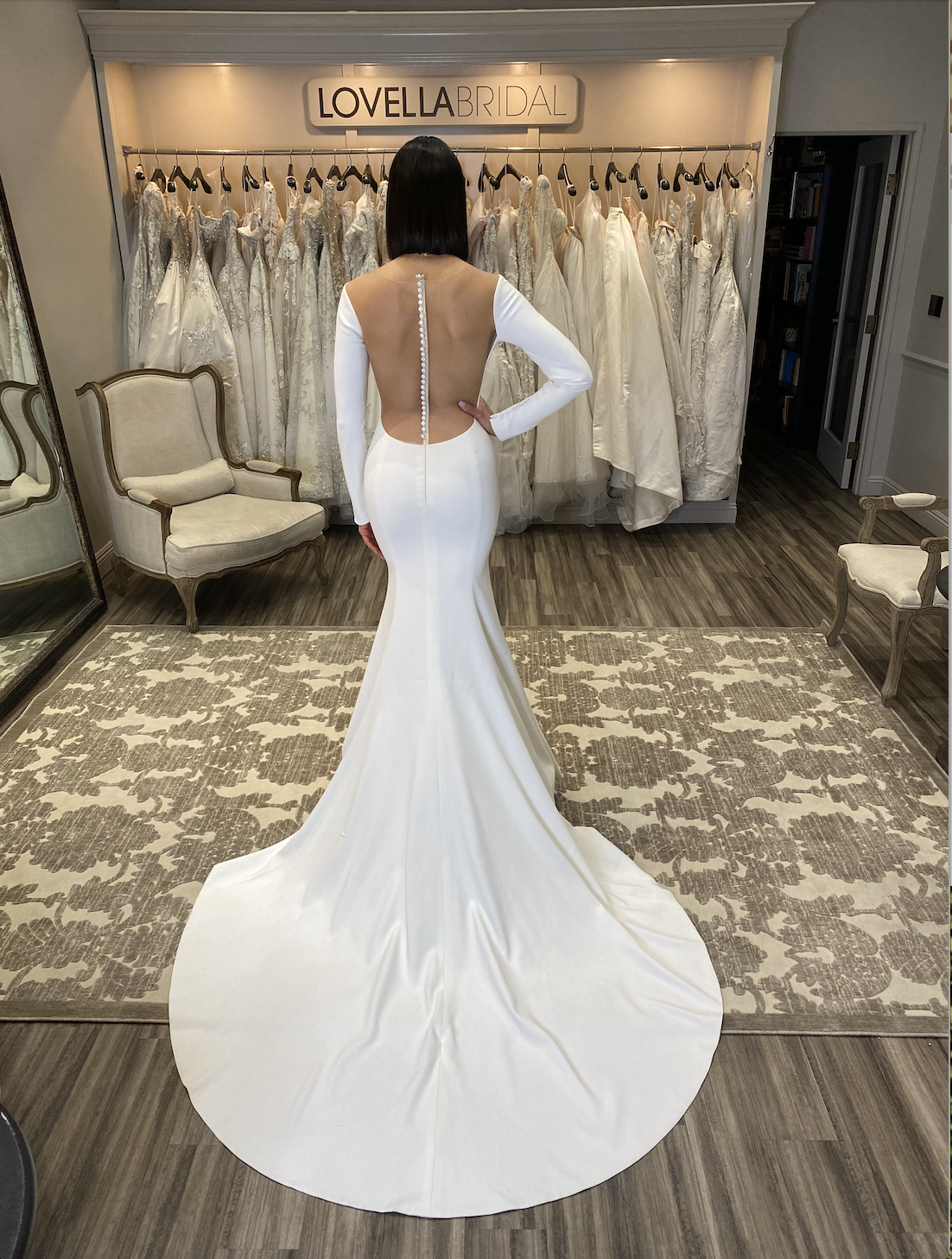 Wedding Advice: Who should i bring with me to my appointment?. Desktop Image