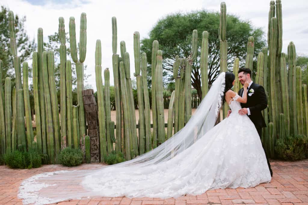 Itzel, In Ines Di Santo Marries Rey. Desktop Image