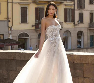 Muse by BERTA Trunk Show. Desktop Image
