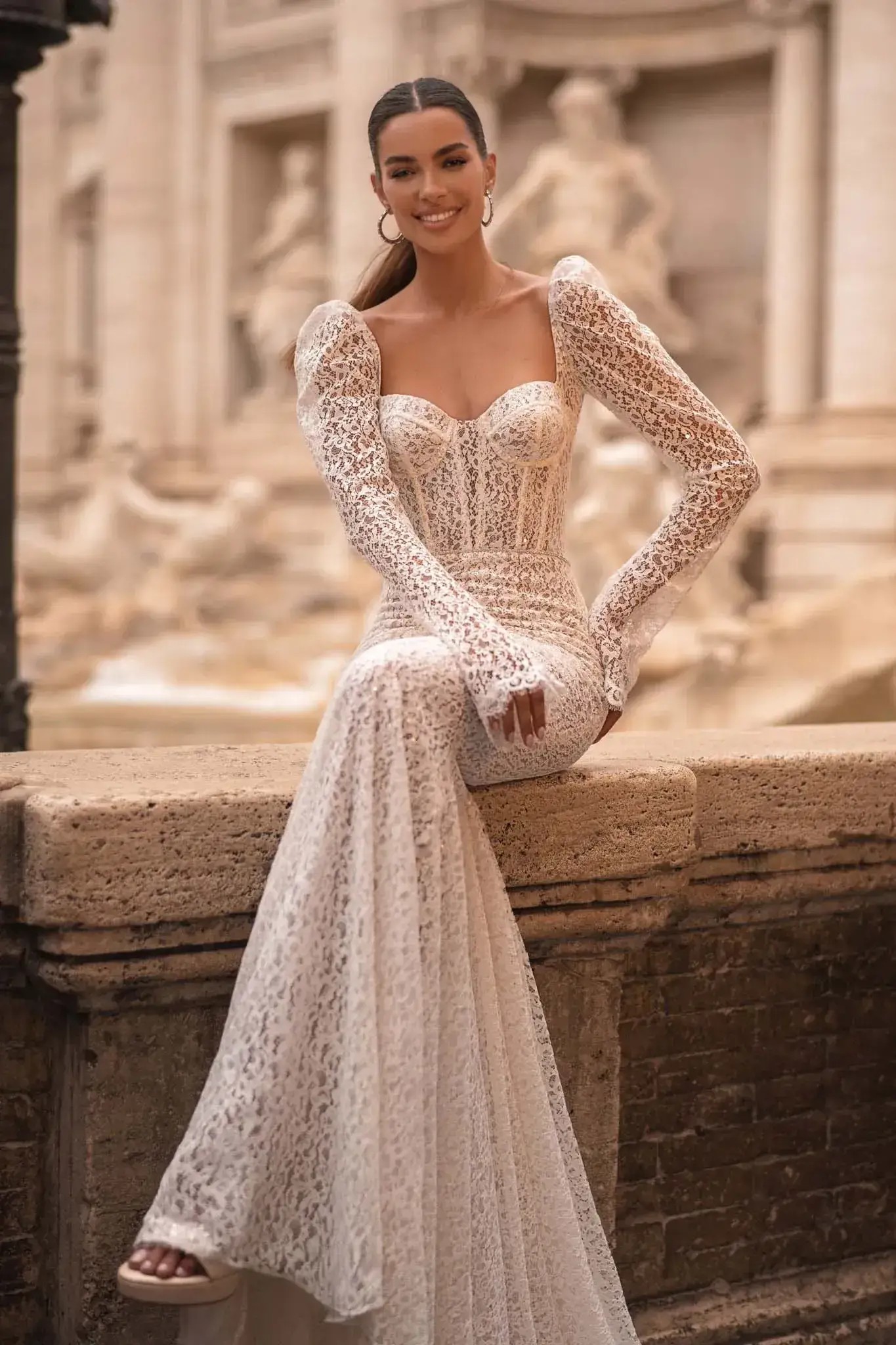 Berta Privée Trunk Show Main Image