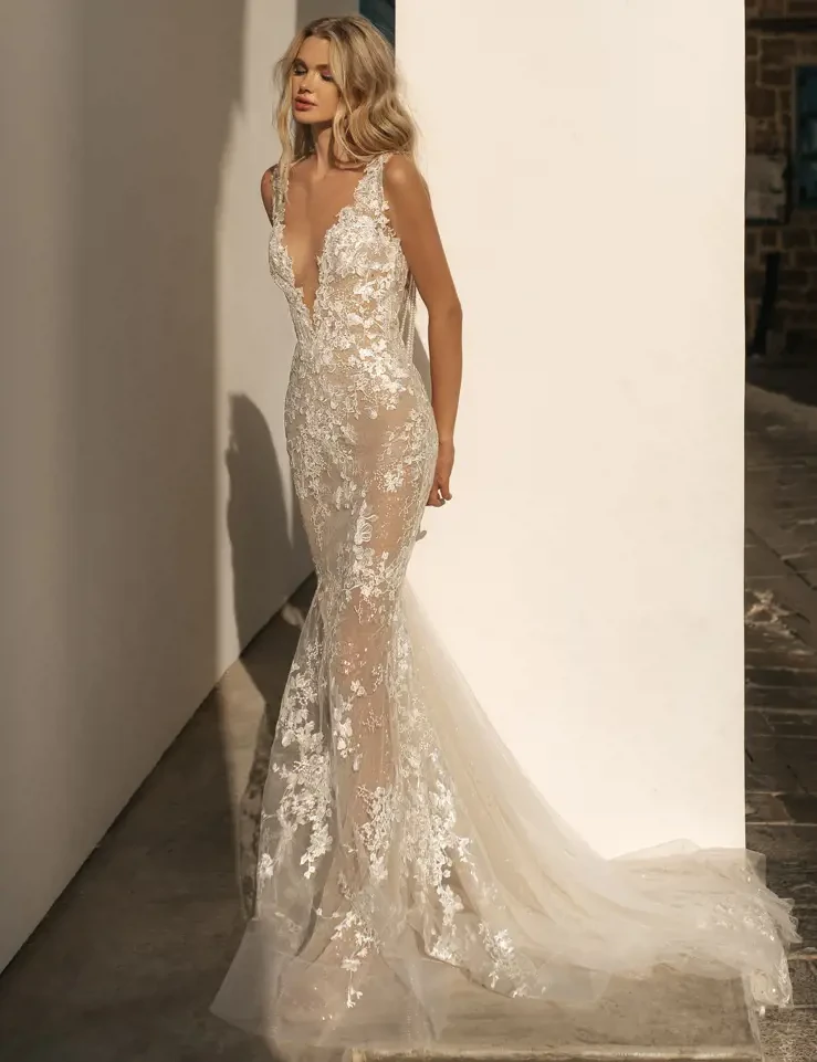 Berta Privee Trunk Show Main Image