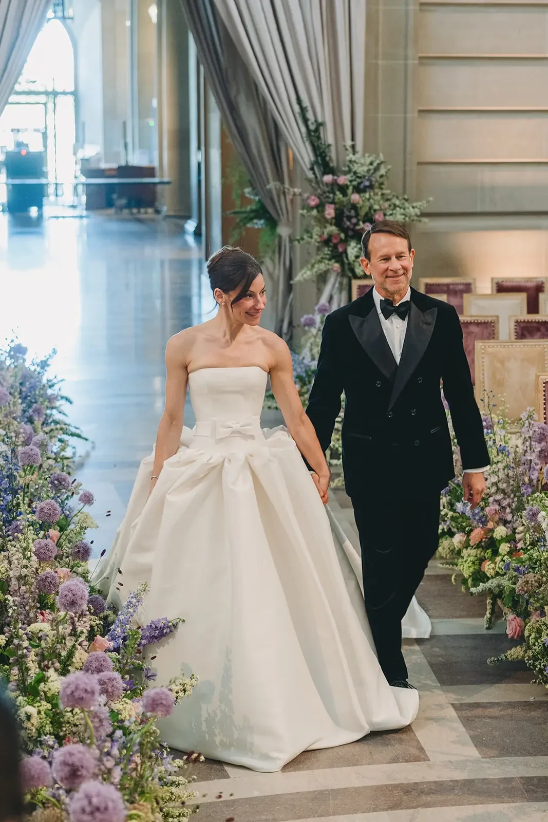Lisa's Modern Strapless Ball Gown in San Francisco Image