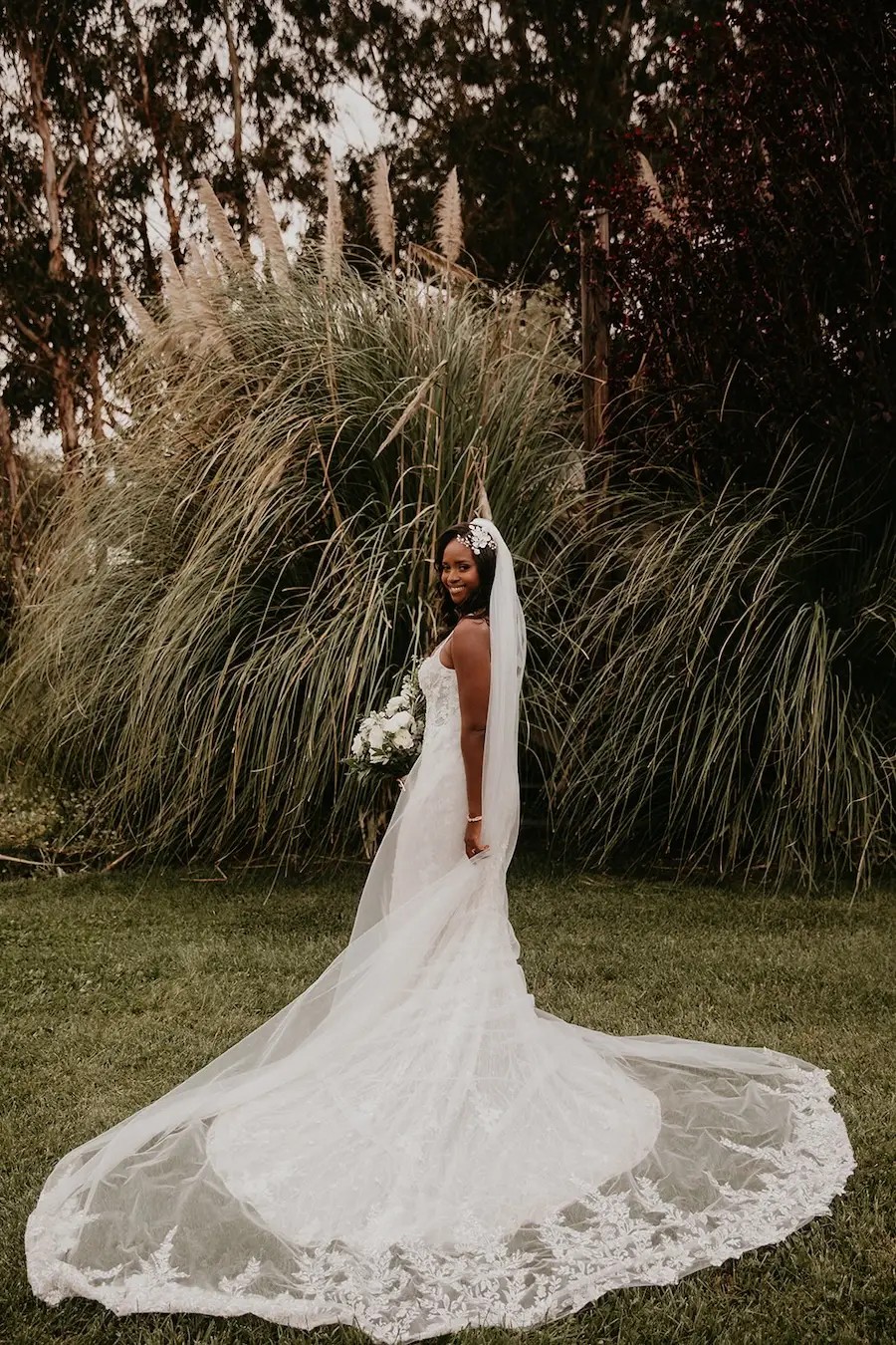 Chelsea Wears Floral Appliques Wedding Dress With Long Train. Desktop Image