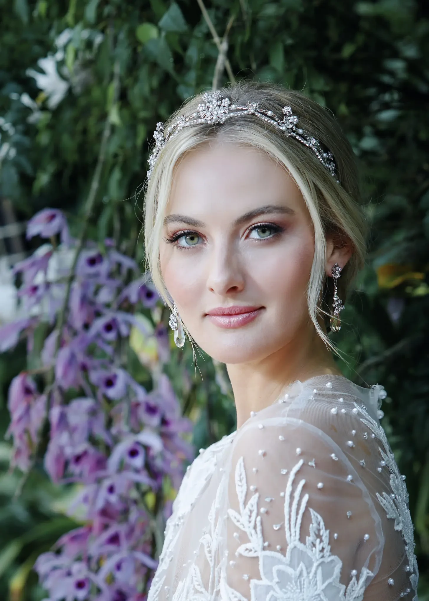 Trending Bridal Accessories: Tiaras Big &amp; Small Image