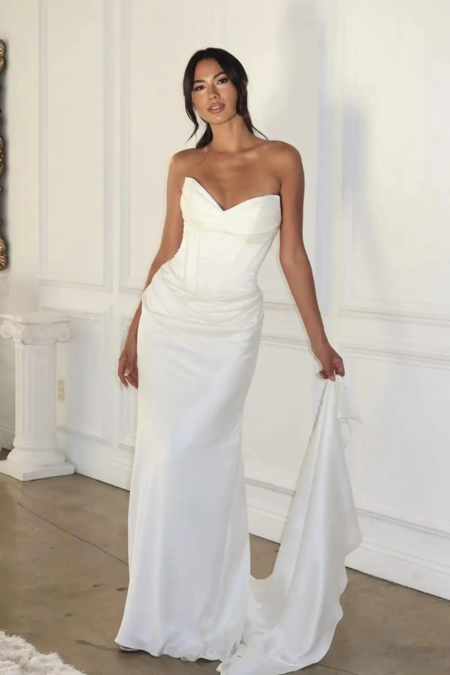Martina Liana Trunk Show Main Image