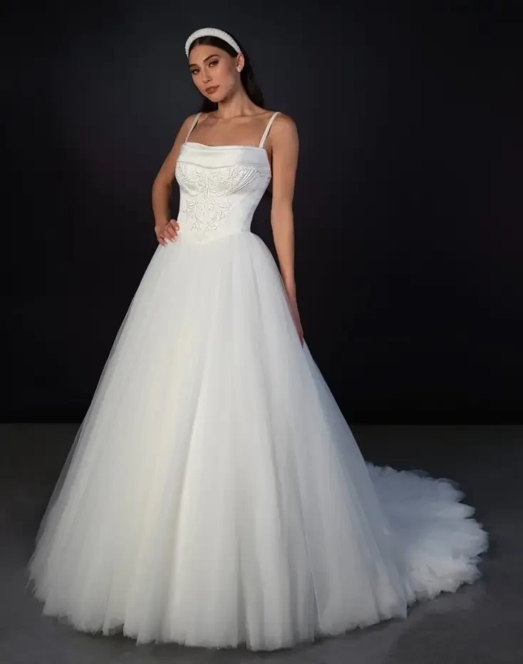 Martina Liana Trunk Show