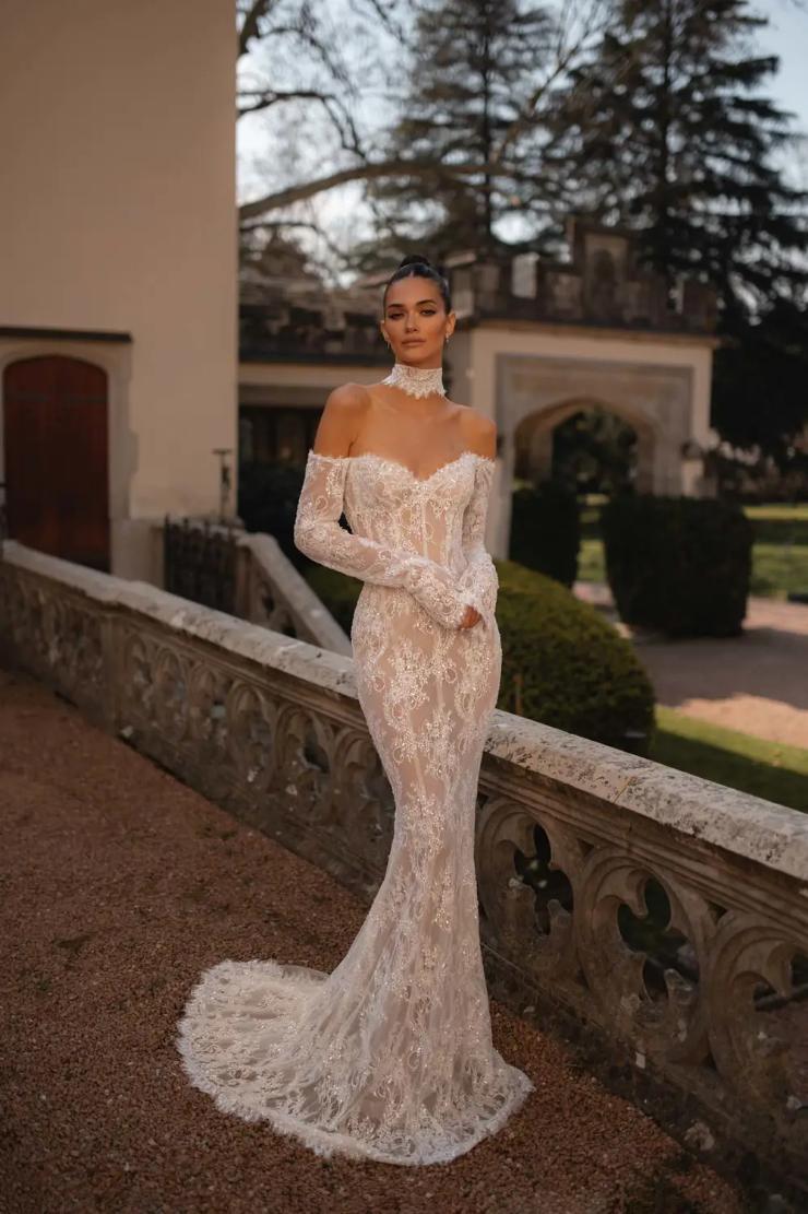 Berta Bride Wedding Occasion Jumpsuits For Weddings With Long Sleeve Jacket  2023 Design, Full Length, Stain Proof, Perfect For Gowns And Robes De  Soiree From Alegant_lady, $124.37