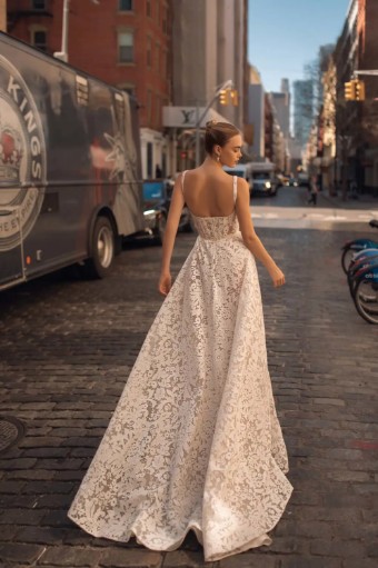 MUSE by Berta Margot #1 thumbnail