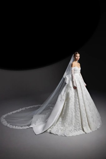 Zuhair Murad Ilana #1 thumbnail