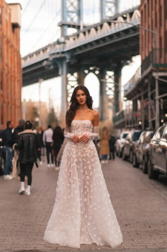 MUSE by Berta Oasis #0 default thumbnail