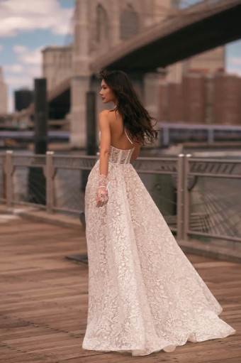 MUSE by Berta Olivia #1 thumbnail