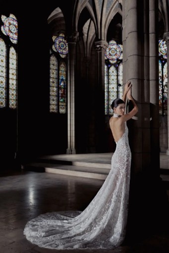 Zuhair Murad Hailey #1 thumbnail
