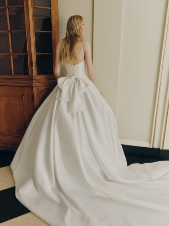 Alyne by Rita Vinieris Clovie #1 thumbnail