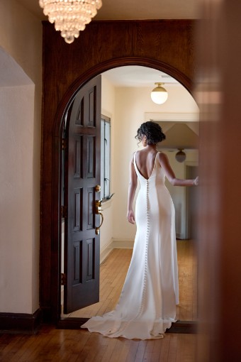 Essense of Australia D4439 #1 default thumbnail