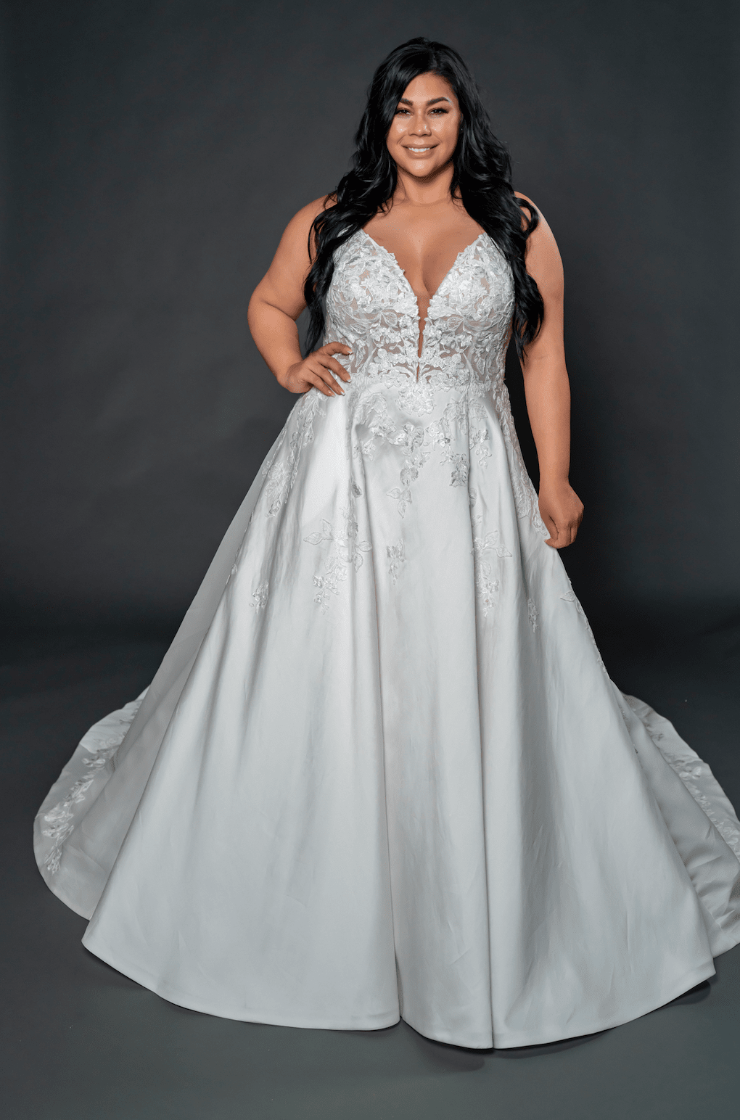 Martina Liana Martina Liana Plus Size Bridal Dresses Lovella Bridal