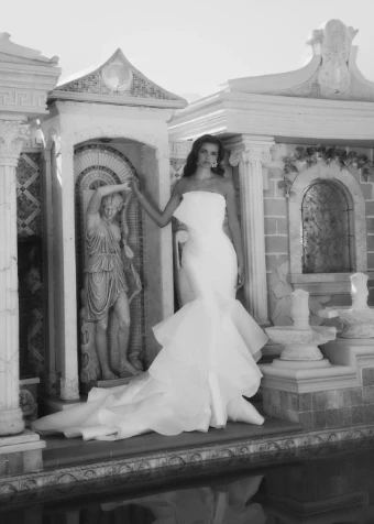 Leah Da Gloria Bridal Belize #3 thumbnail