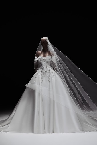 Zuhair Murad Oprah #1 thumbnail