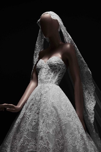 Zuhair Murad Olga #1 thumbnail