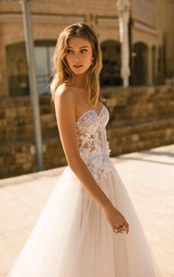 MUSE by Berta Elizabeth #1 thumbnail