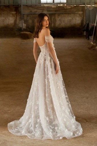 MUSE by Berta Kaia #1 thumbnail